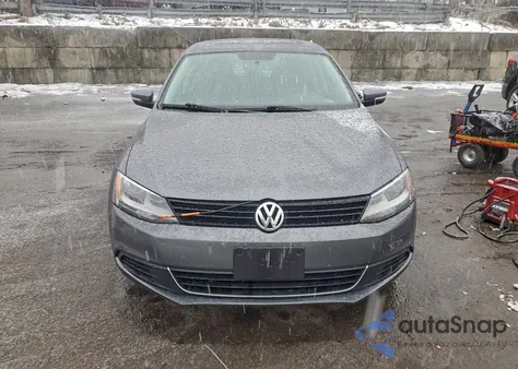 2013 Volkswagen Jetta Se z USA, uszkodzony, nr VIN 3VWDP7AJ5DM251691
